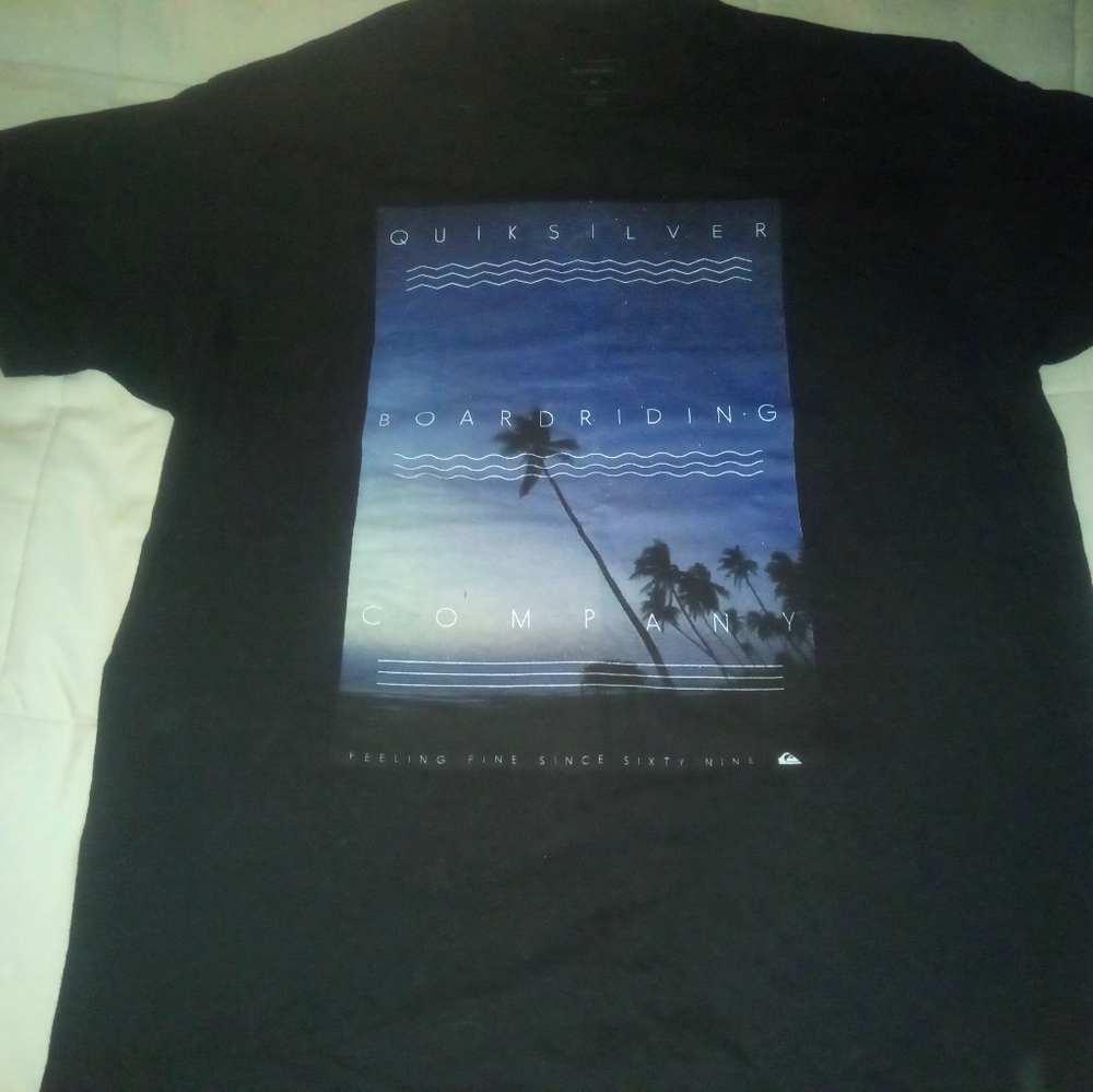 Quiksilver t-shirt